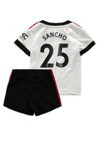 Manchester United Jadon Sancho #25 Babyklær Borte Fotballdrakt til barn 2022-23 Korte ermer (+ Korte bukser)